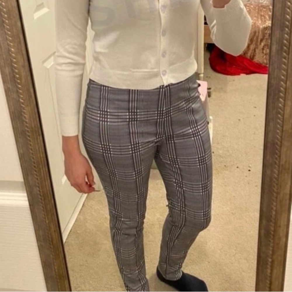 Pants - Picture 3 of 4